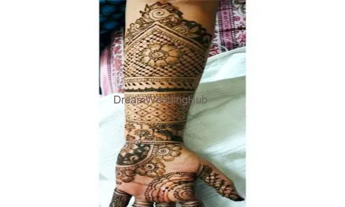 Maha Mehndi Artistry