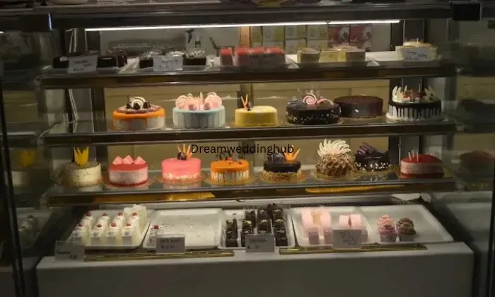 Mahajan Cakes  Bakes