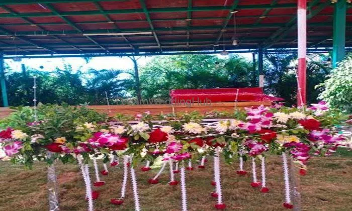 Maharashtr Phool Bhandar And Pooja Samagri