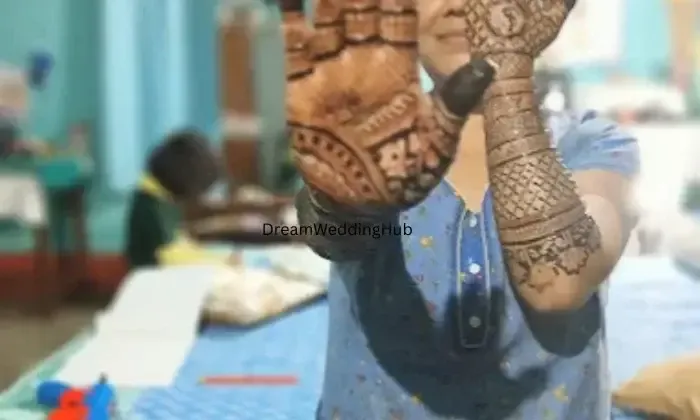 Mahashweta  Mehendi  Design