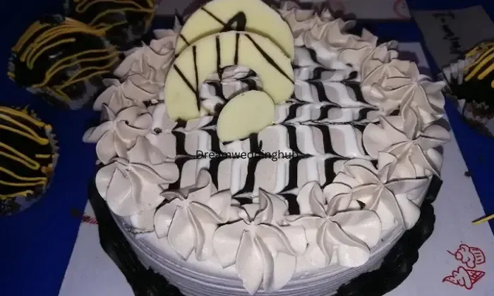 Mahaveer Bakery