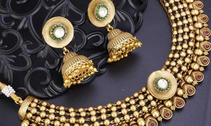Mahaveer Fashions