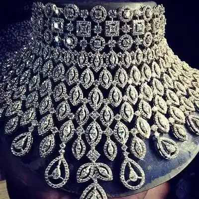 MAKEOVER AND RENTAL JEWELLERY