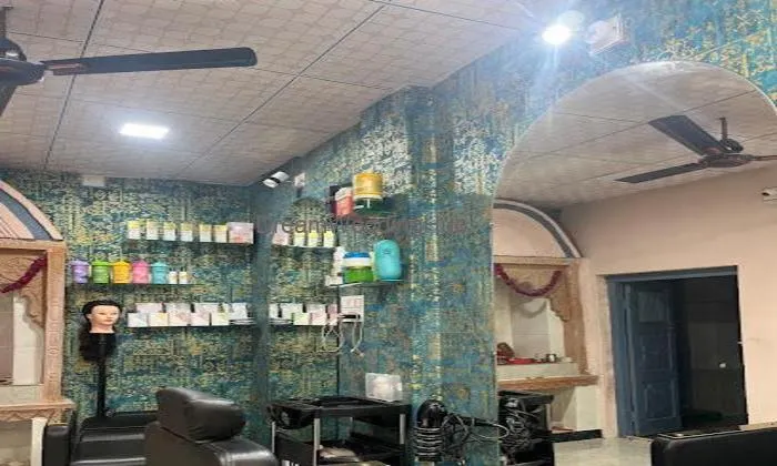 Makeover By Riya - Professional Makeup And Nail Art Studio