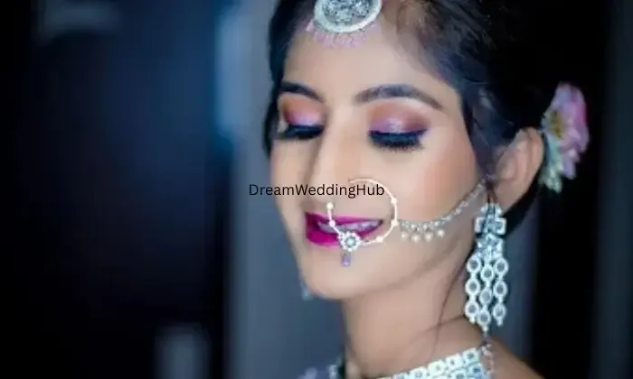 Makeovers By Sanjana Gurtoo Makeovers By Sanjana Gurtoo