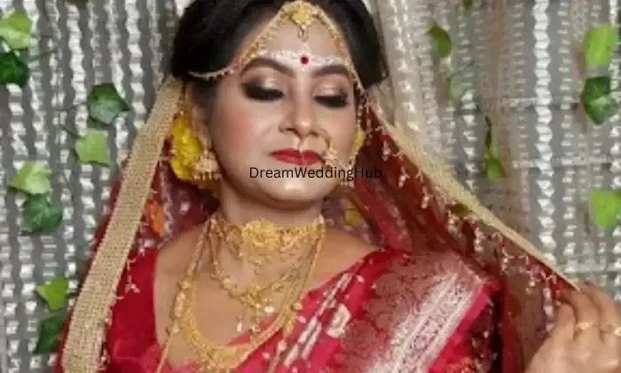 Makeup Artist Jhumpa Roy