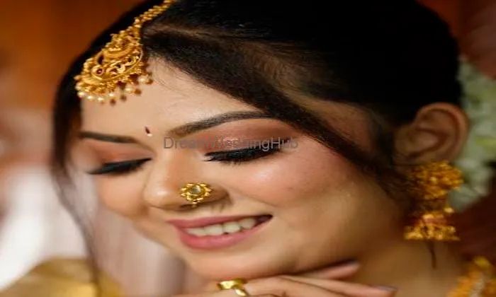 Makeup Artist Monika Dafade