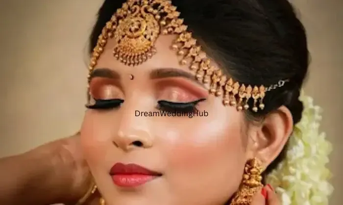 Makeup Artist Narmada Makeup Artist Narmada