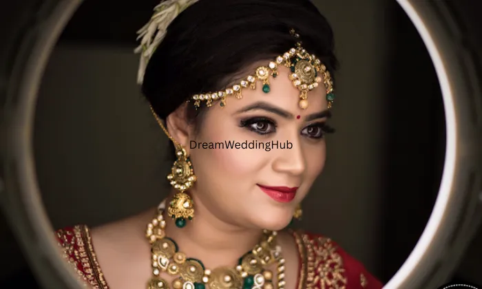 Makeup Artist Nisha Chaudhary/