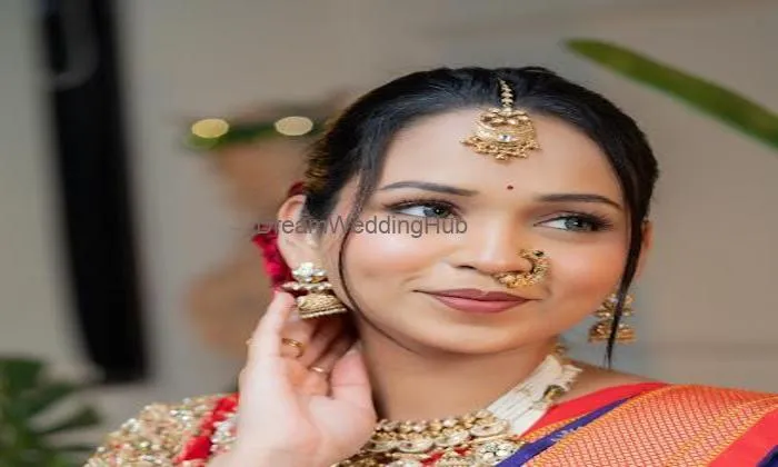Makeup Artist Parul Singh
