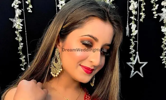 Makeup Artist Rimmi Attri