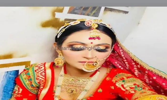 Makeup By Divyanshi (the Beauty Salon)
