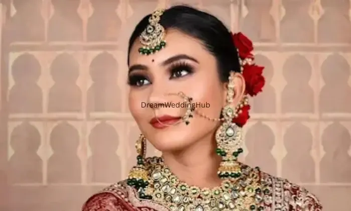 Makeup By Noor