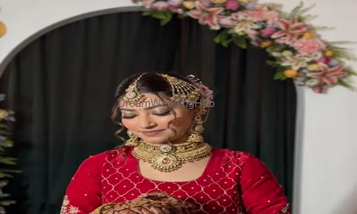Makeup By Pranya Batra Makeup By Pranya Batra