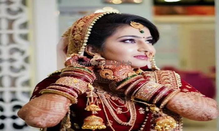 Makeup Mantra Salon