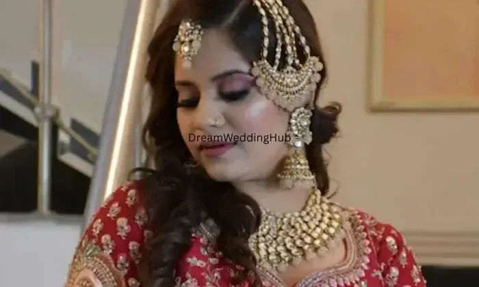 Makeup Studio Palak