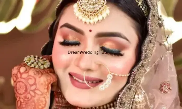 Makeups  More By Upasana