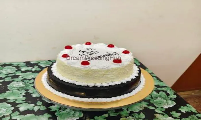 Makizh Cakes