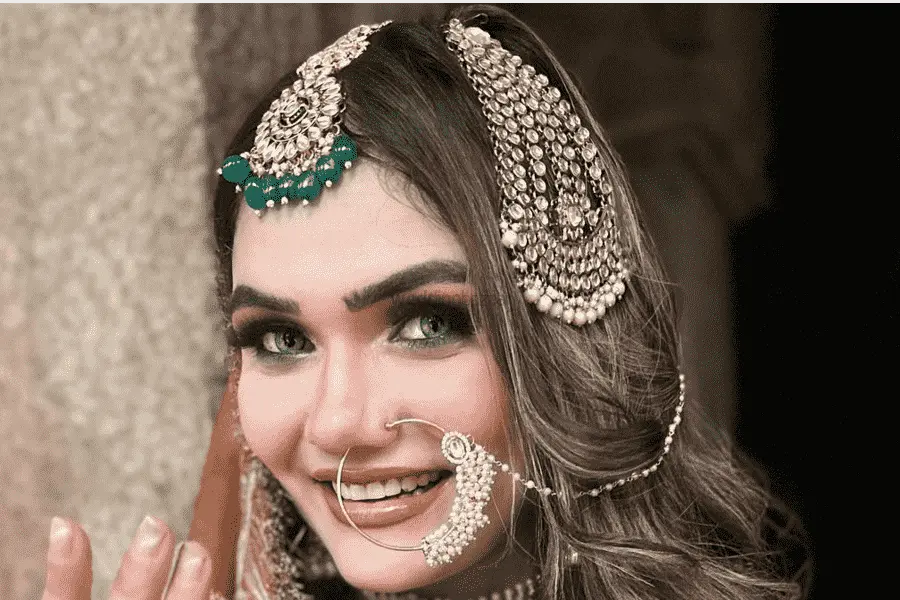 Makkeup By Nidhi Sharmaa