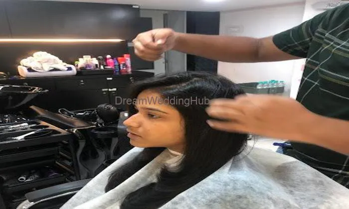 Makme Salon