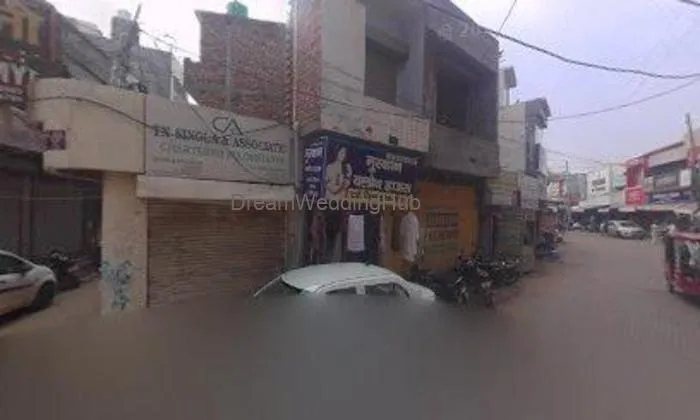 Malik Mixing Center