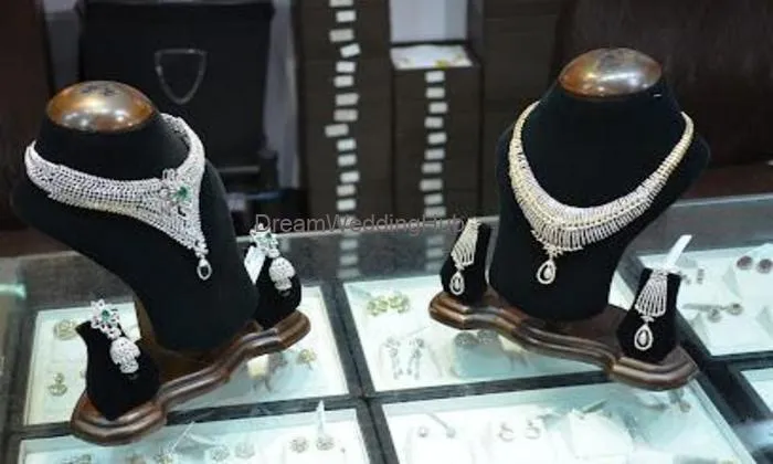 Malliram Jewellery House - Best Jewellers In Amritsar
