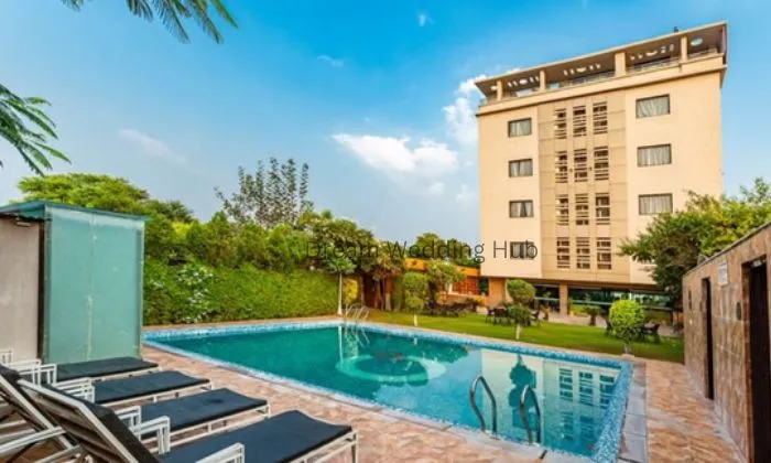 Mango Hotels Q
