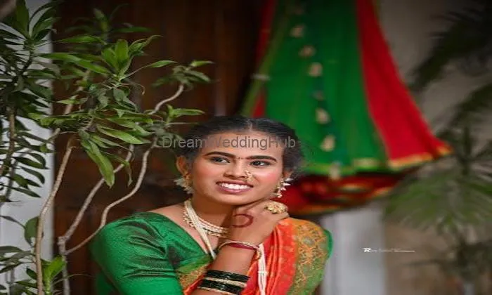 Manisha Gole Glam Studio