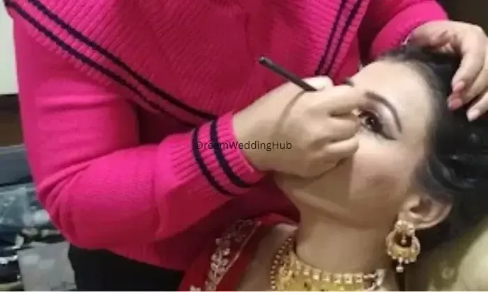 Manisha Makeup Studio Manisha Makeup Studio