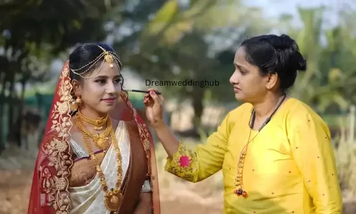 Manjula Makeup Studio And Parlour