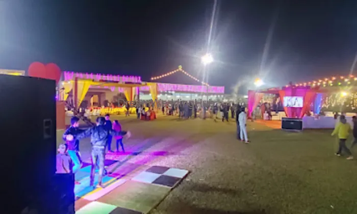 Manohari Farms And Banquet