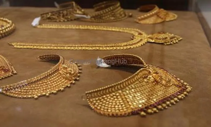 Manoj Jewellers - Best Jewellery Showroom In Hubli | Gold Showroom | Antique Jewellery Manoj Jewellers - Best Jewellery Showroom In Hubli | Gold Showroom | Antique Jewellery
