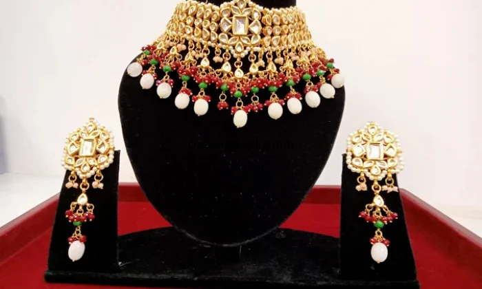 Manuragini Collections