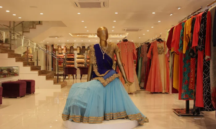 Manyavar Mohey Manyavar Mohey
