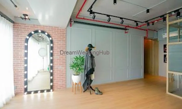 Mark Aura Photohraphy Studio