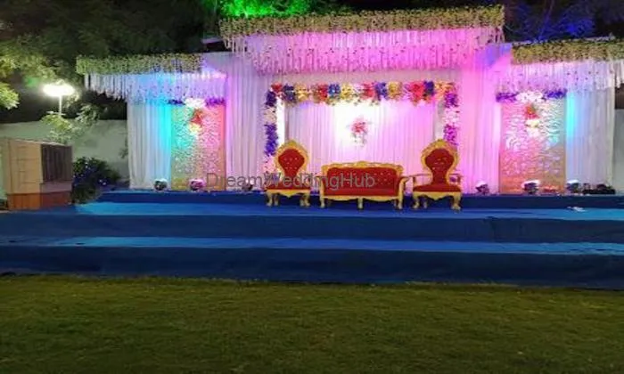 Mathura Vrindavan Lawn