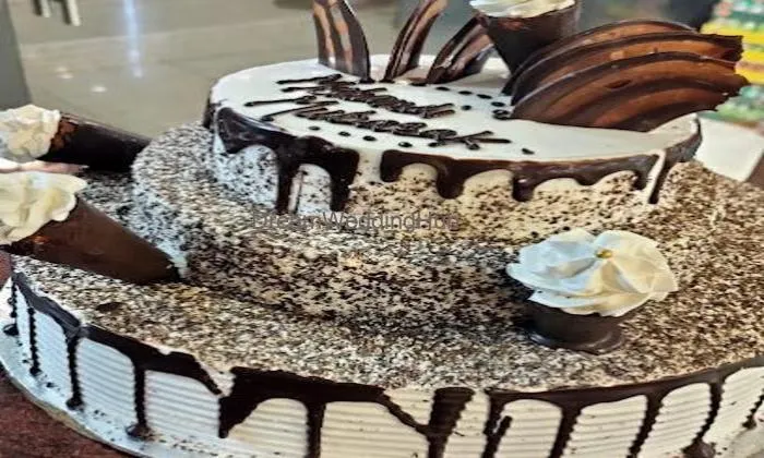 Mattoo Bakery N Sweets