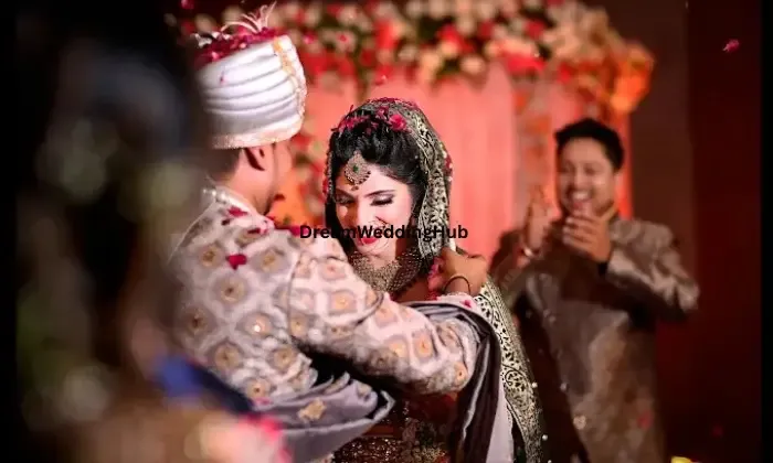 Max Wedding Studio
