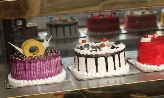 Mayank Sweets & Bakery ( Online Cake Delivery Fast Food Bakery Sweet Finni Shop )