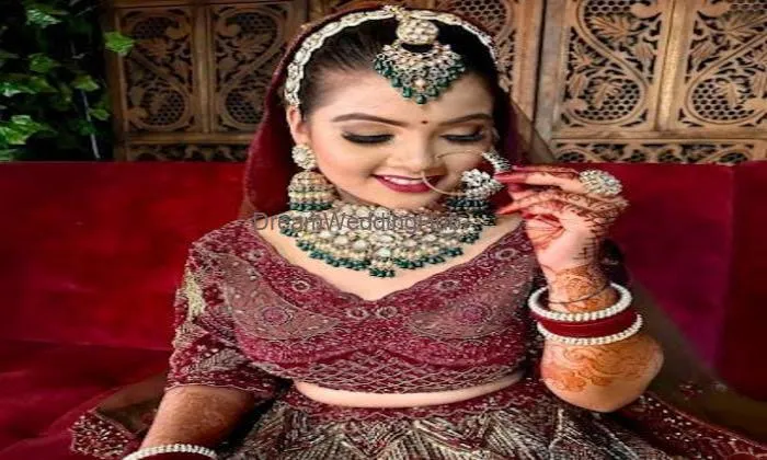 Maysha's Bridal Studio | Best Unisex Studio In Civil Lines Prayagraj