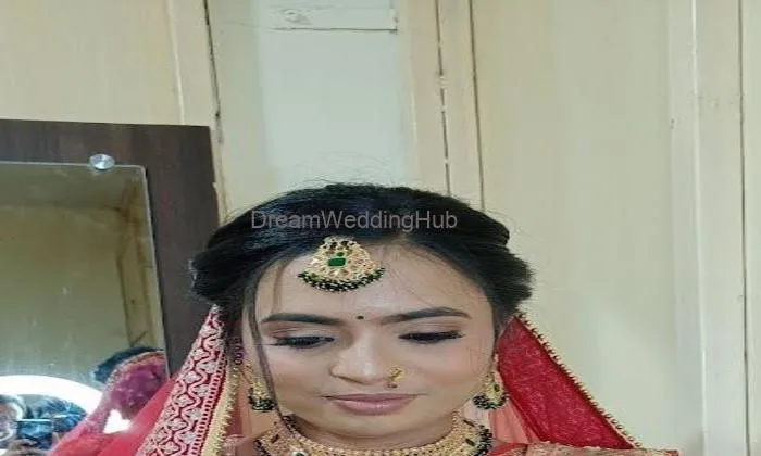 Mayuri Morey Makeovers