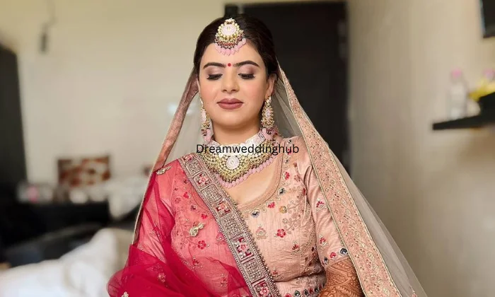 Media M Unisex Beauty