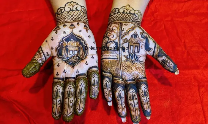 Meera Mehndi Artist