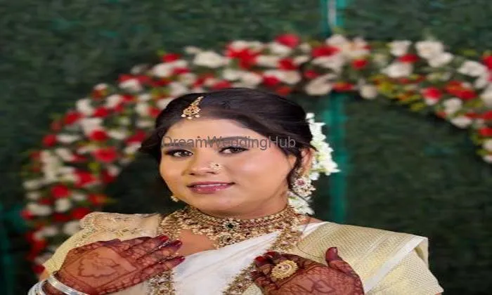 Meghana Lahankar Makeup Studio & Academy