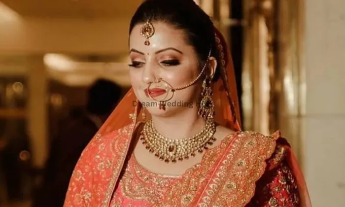 Mehak Makeovers Salon