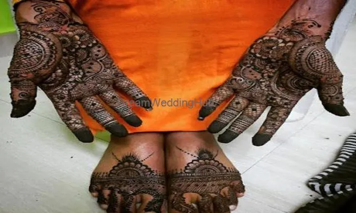 Mehandi Artist Janvi
