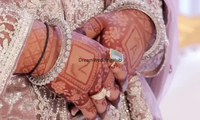 Mehandi Artist Neha And Classes
