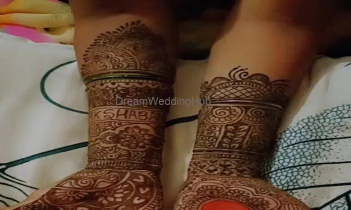 Mehandi Artist Shivangi Varshney