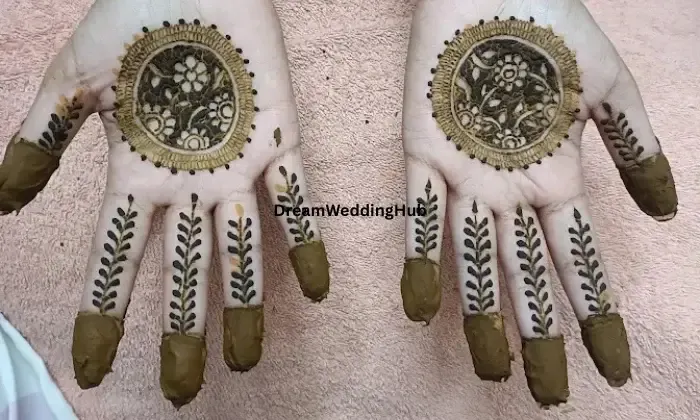 Mehendi Artist Afreen Hoor