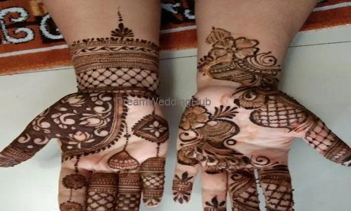 Mehendi Artist Fouziya